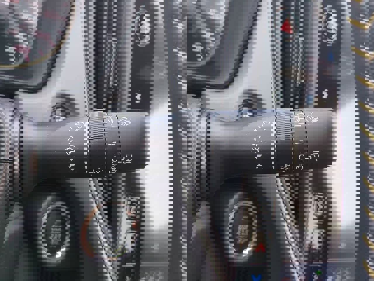 Certified 2025 Subaru Crosstrek 2.5i Sport w/ Crosstrek Mirror Package image 24