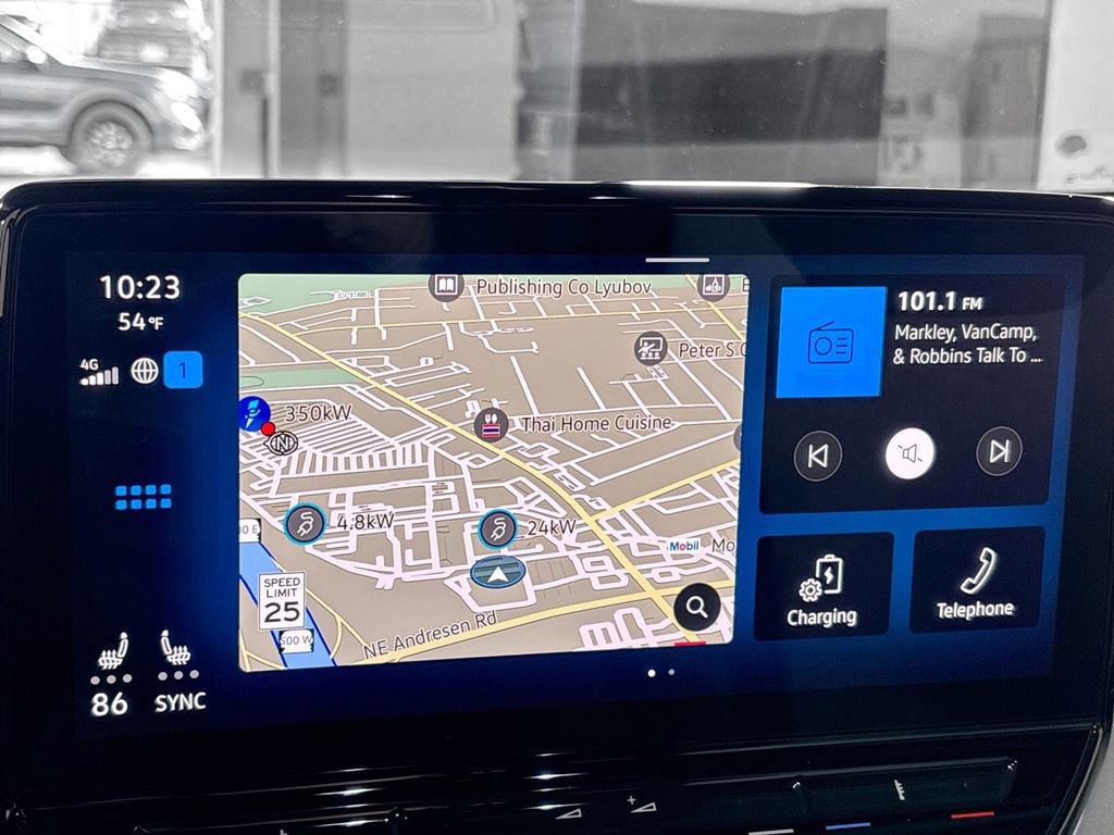 Certified 2024 Volkswagen ID.4 2WD image 17