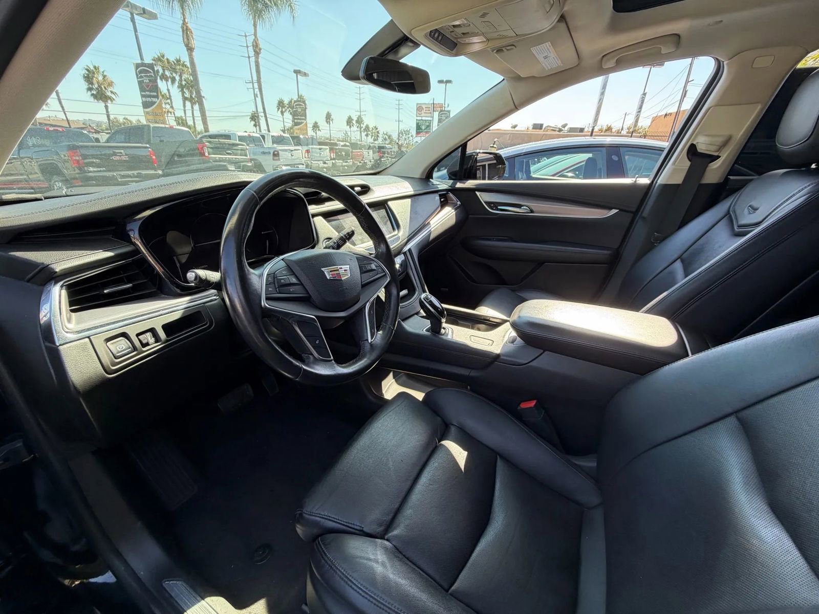 Used 2017 Cadillac XT5 Luxury image 12