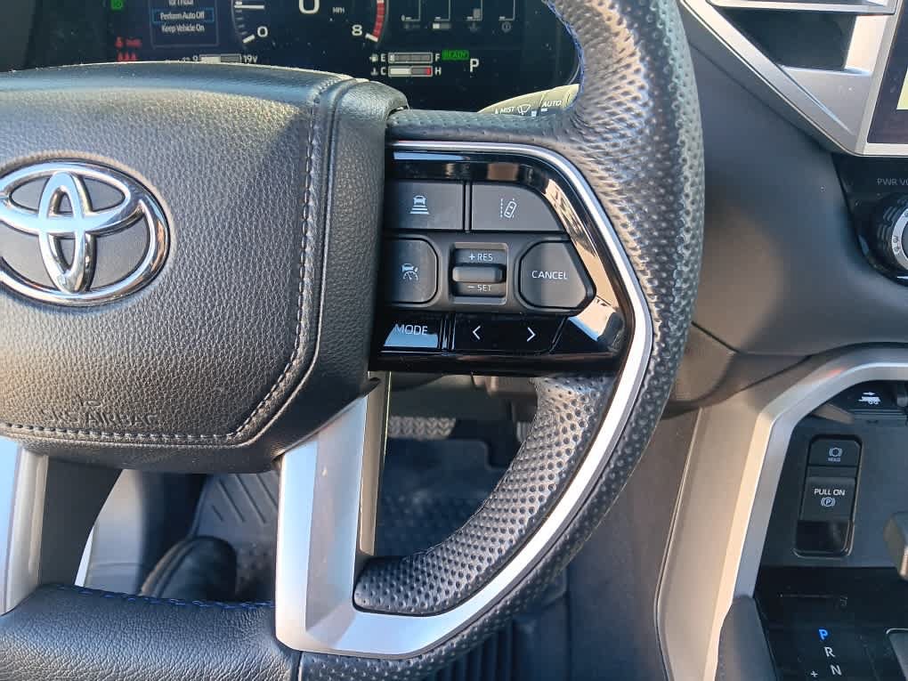 Used 2024 Toyota Tundra Platinum AWD/4WD image 22
