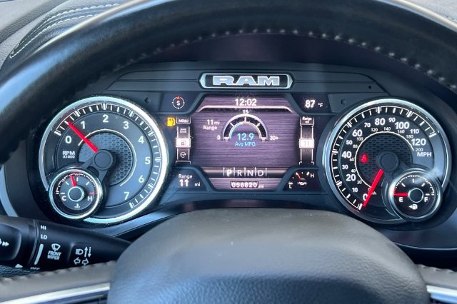Used 2024 RAM 1500 Laramie RWD image 29