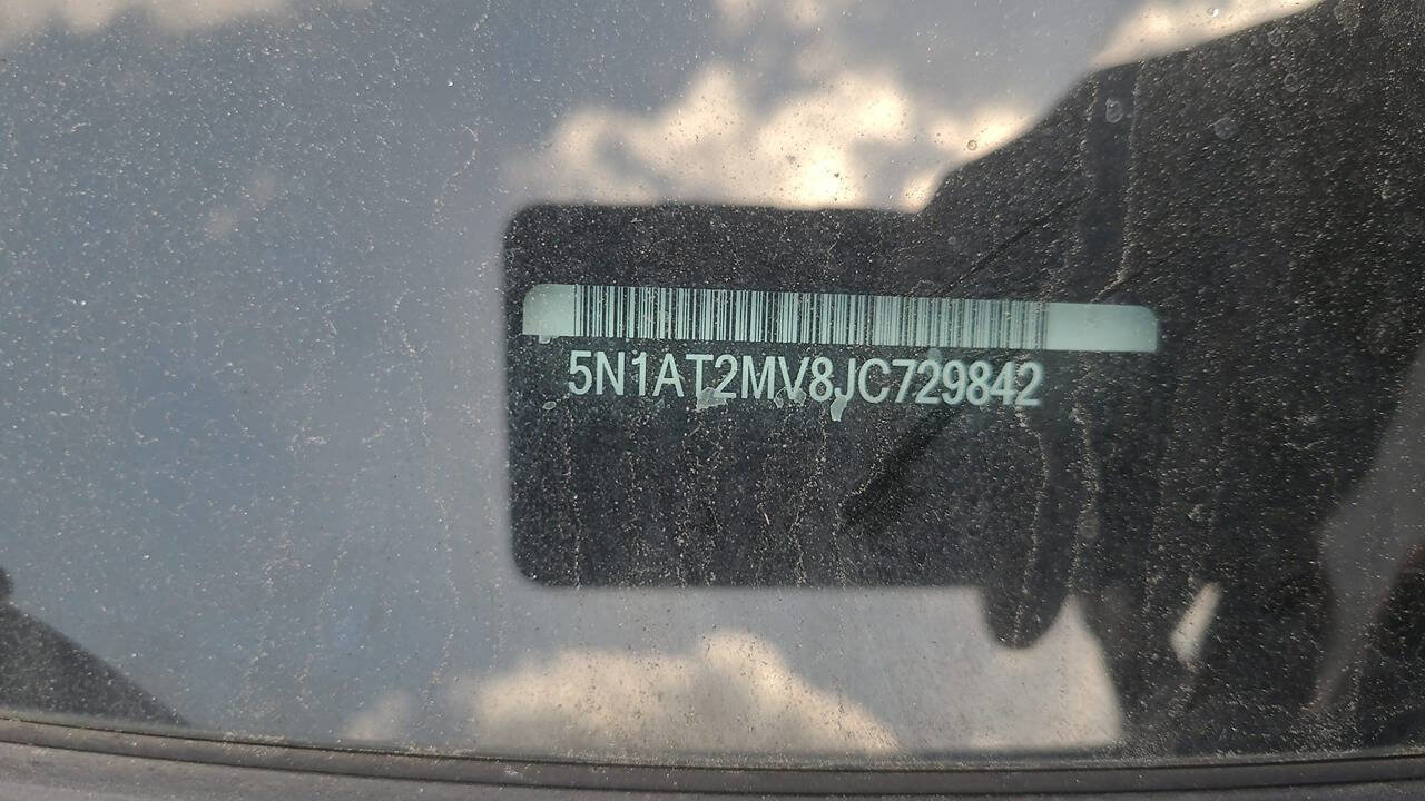 Used 2018 Nissan Rogue SV AWD/4WD image 5