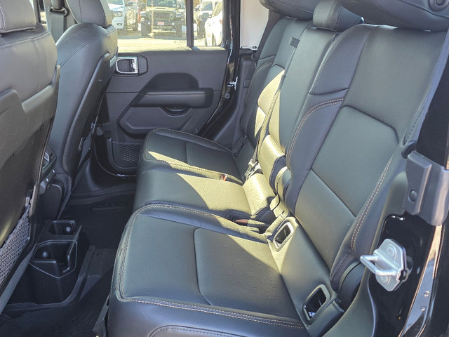 New 2026 Jeep Gladiator Sahara image 10