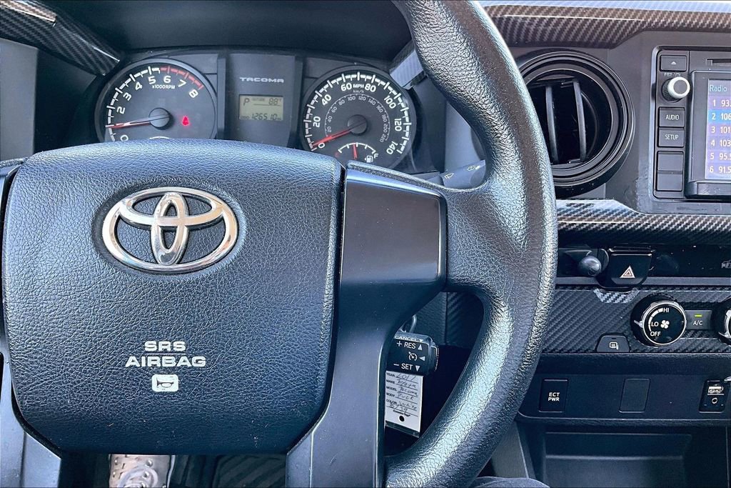 Used 2017 Toyota Tacoma SR RWD image 7
