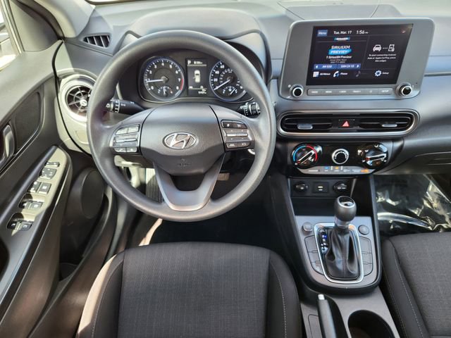 Used 2022 Hyundai Kona SEL image 23