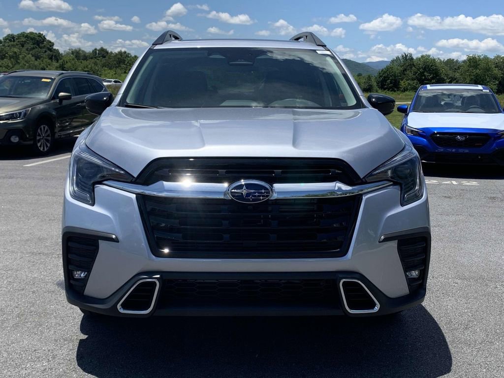 Used 2025 Subaru Ascent Touring w/ Popular Package #2 image 17