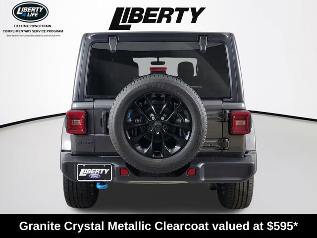 Used 2023 Jeep Wrangler Unlimited Sahara w/ Cold Weather Group AWD/4WD image 4