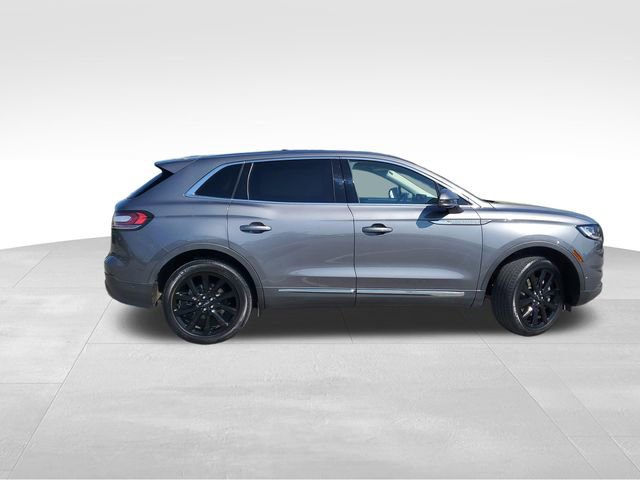 Used 2022 Lincoln Nautilus Reserve FWD image 3