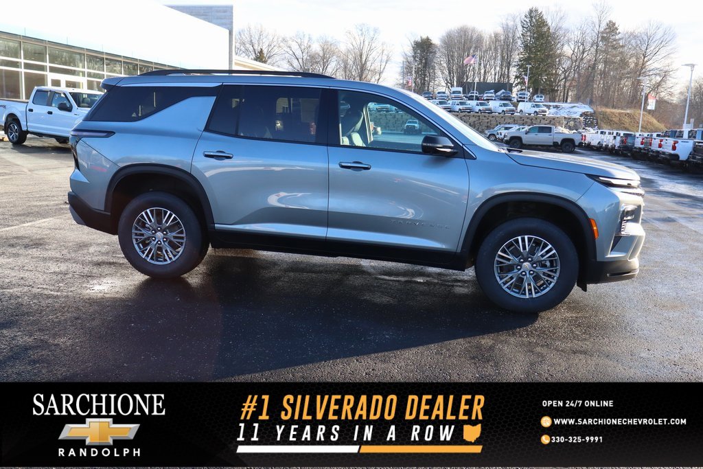 New 2026 Chevrolet Traverse LT w/ Driver Confidence Package image 1