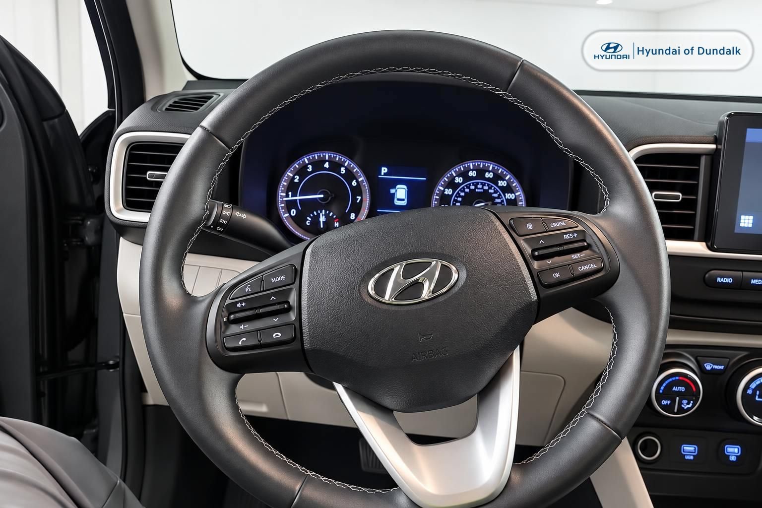 Used 2021 Hyundai Venue SEL w/ Cargo Package FWD image 10