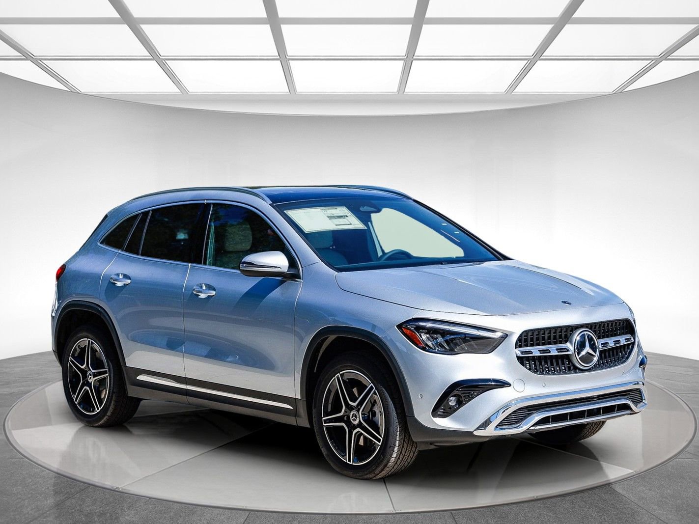 New 2026 Mercedes-Benz GLA 250 4MATIC image 5