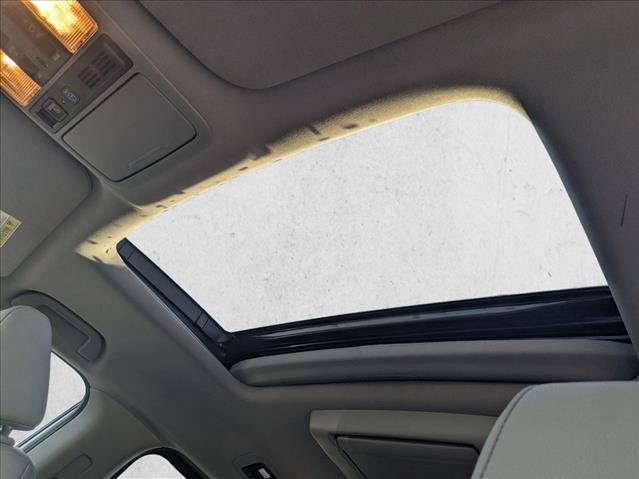 Certified 2024 Honda Odyssey Touring image 16