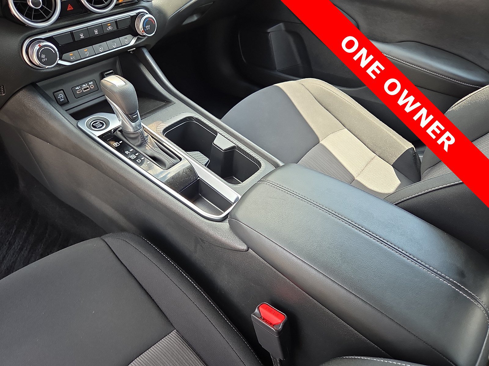 Used 2025 Nissan Sentra SV FWD image 25