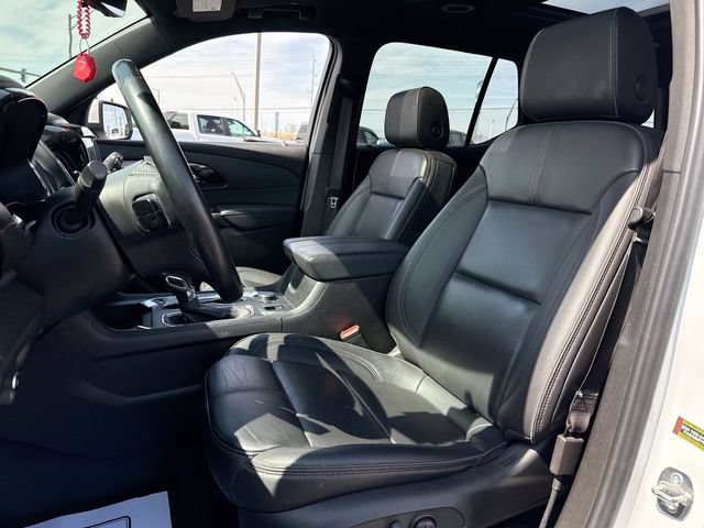 Used 2023 Chevrolet Traverse RS AWD/4WD image 11