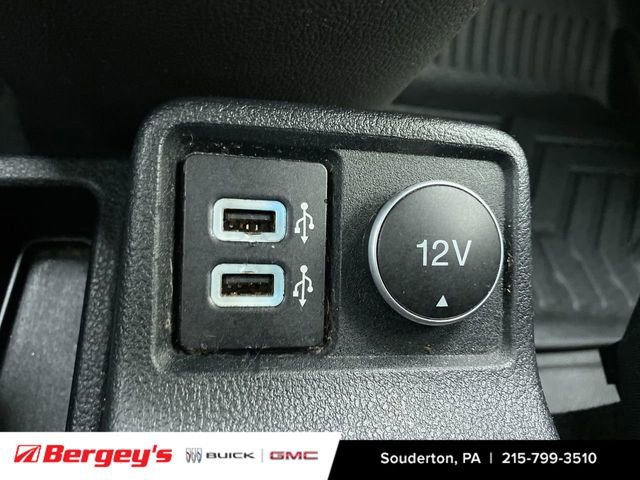 Used 2019 Ford Transit Connect XLT image 37