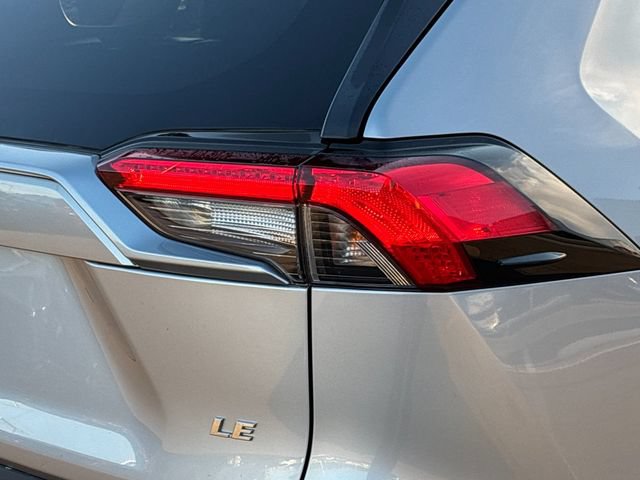 Used 2025 Toyota RAV4 LE FWD image 27