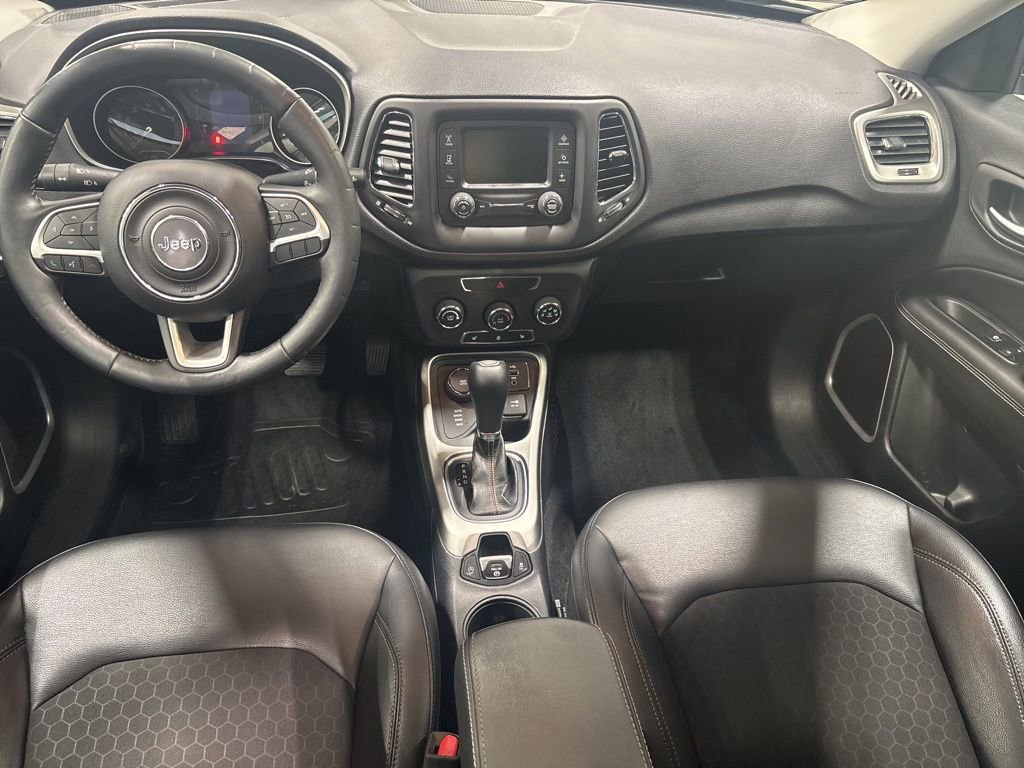 Used 2018 Jeep Compass Latitude w/ Cold Weather Group image 7