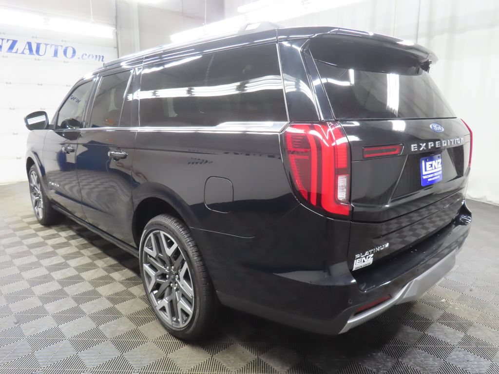Used 2025 Ford Expedition Max Platinum w/ Platinum Ultimate Package AWD/4WD image 6