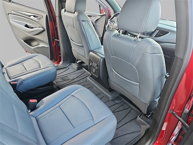 Certified 2023 Buick Enclave Essence image 11