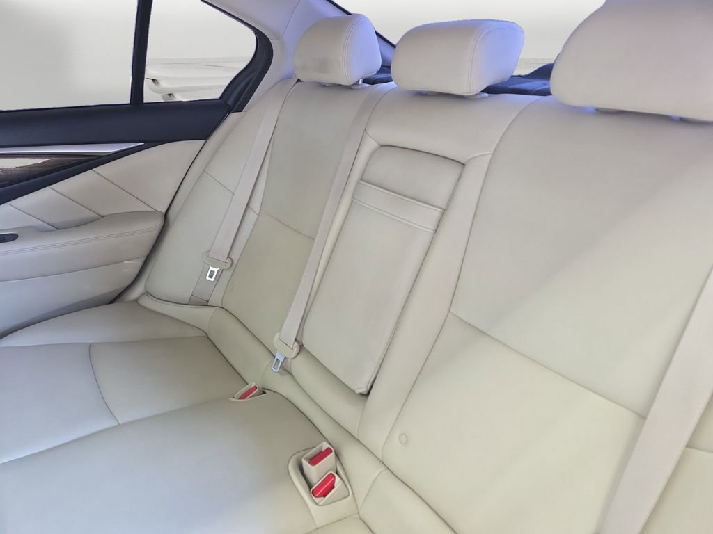 Used 2019 INFINITI Q50 Luxe image 17