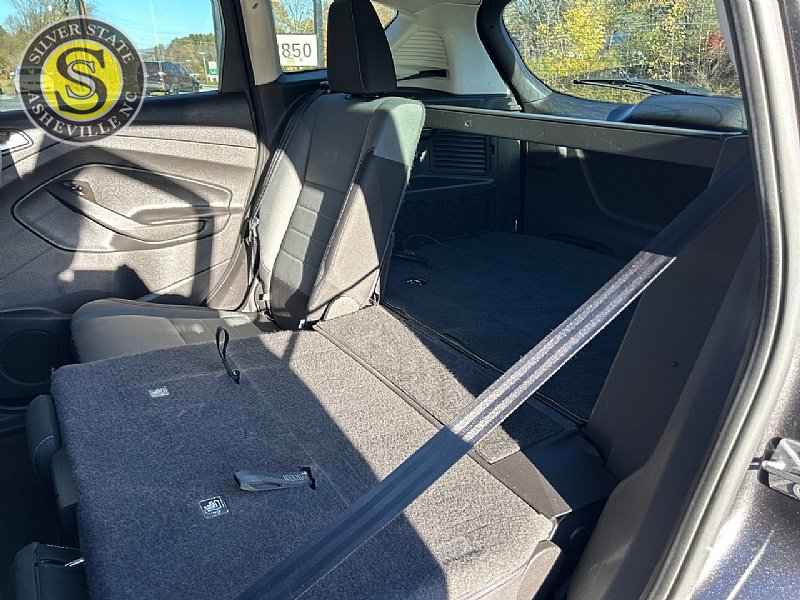 Used 2016 Ford C-MAX SE image 15