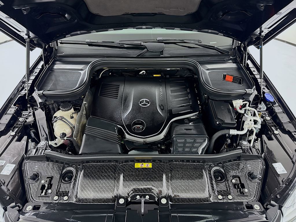 Used 2026 Mercedes-Benz GLS 450 4MATIC image 30