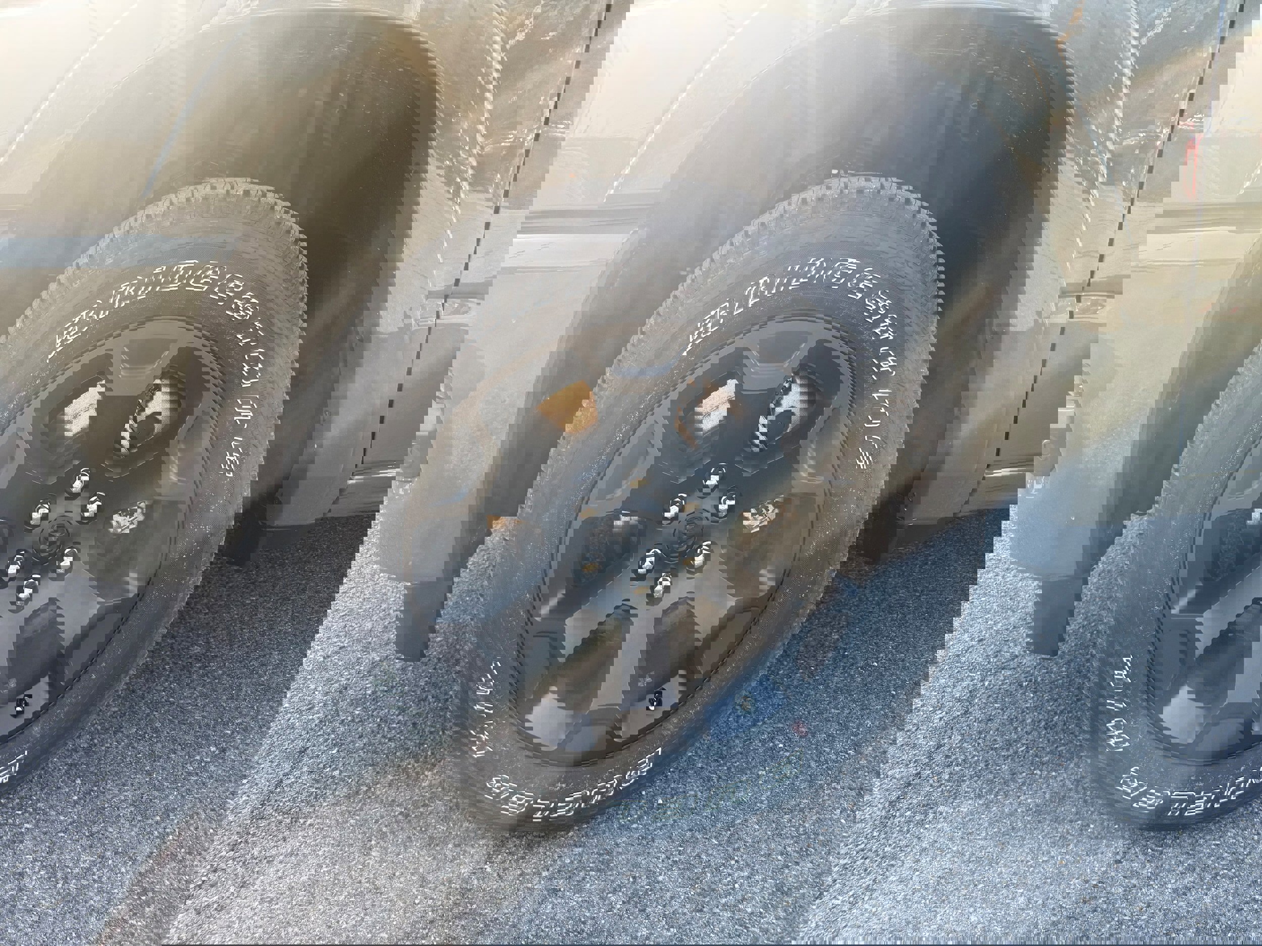 New 2026 RAM 1500 4x4 Crew Cab image 3