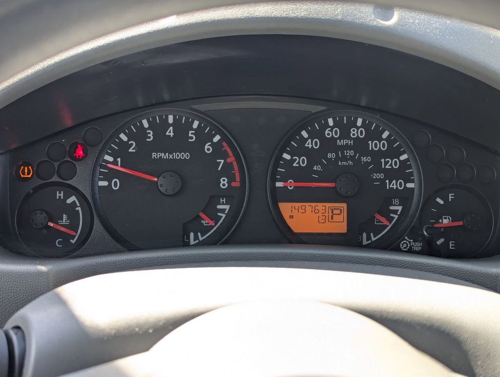 Used 2013 Nissan Frontier SV image 13