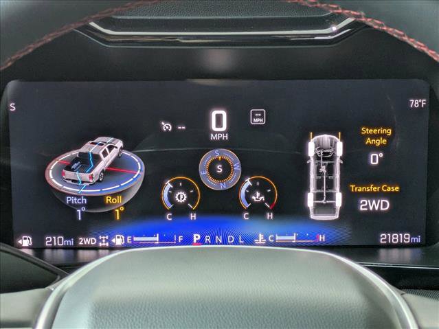 Used 2024 Chevrolet Colorado Z71 w/ Z71 Convenience Package 2 image 12