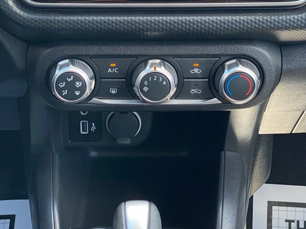 Used 2023 Nissan Kicks S FWD image 22
