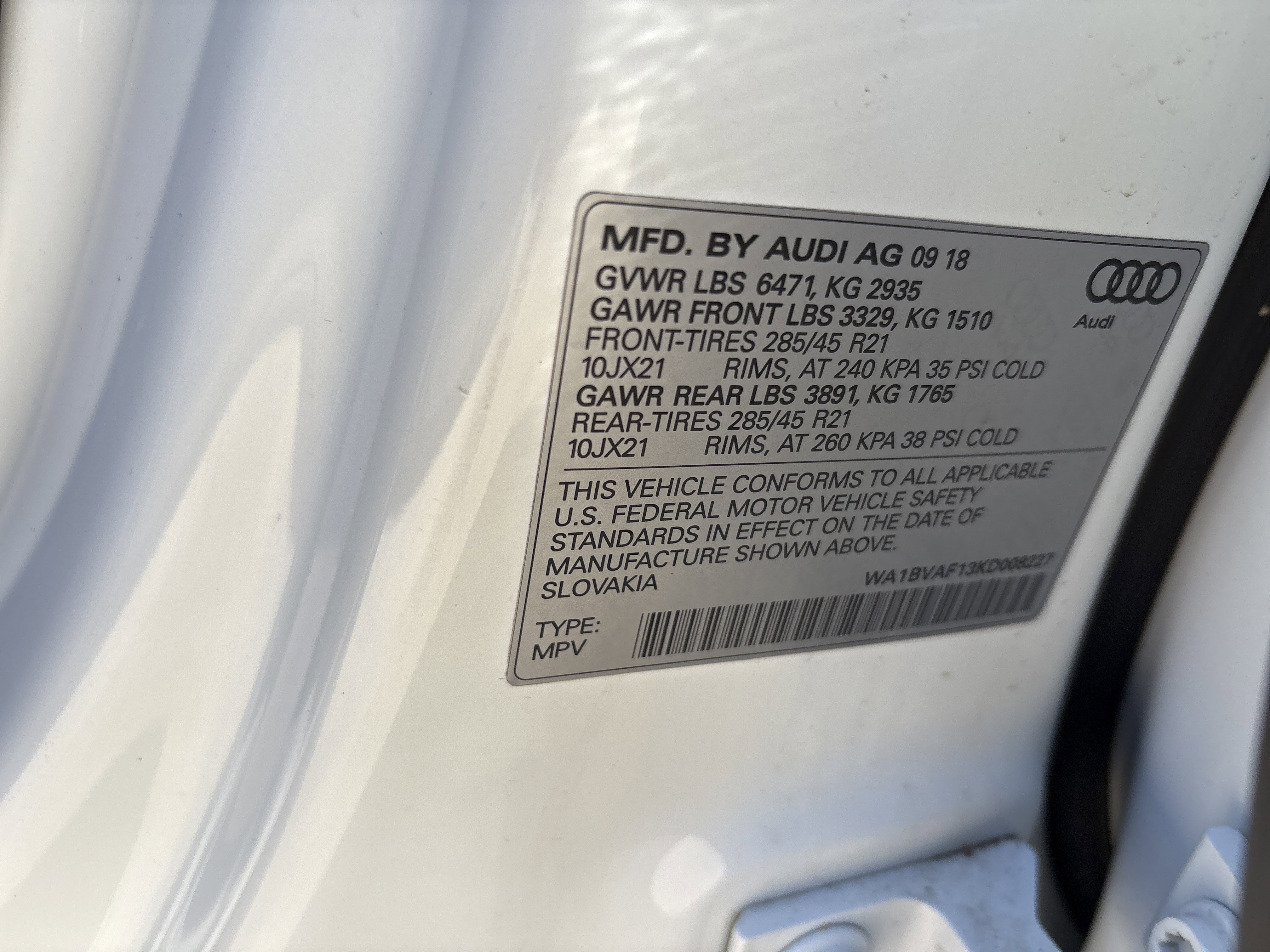 Used 2019 Audi Q8 Premium Plus w/ Premium Plus image 35