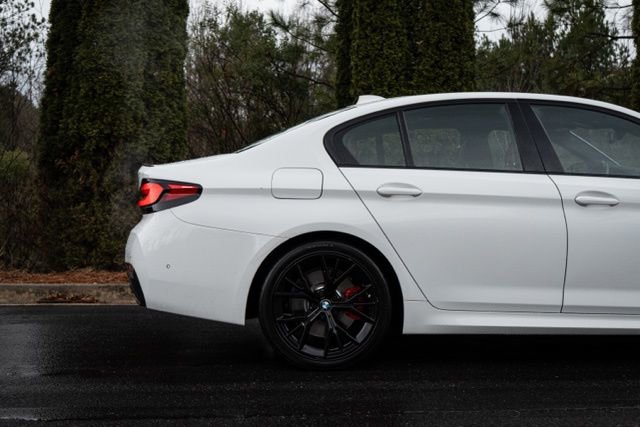 Used 2023 BMW 530i w/ M Sport Package image 13