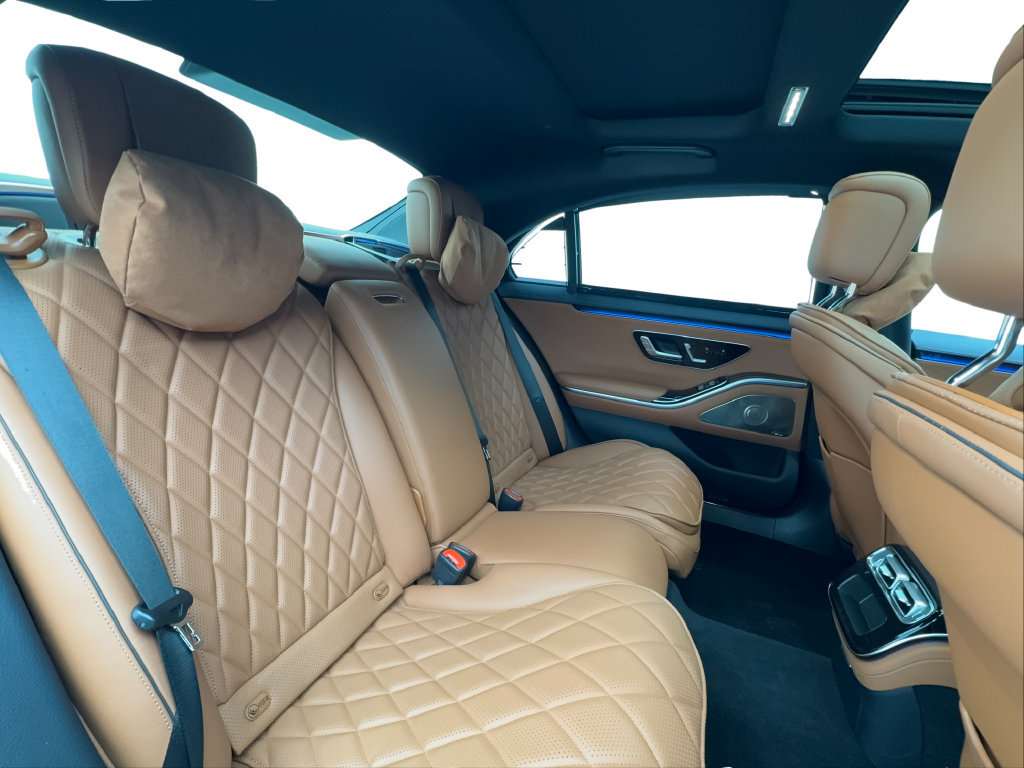Used 2023 Mercedes-Benz S 580 4MATIC Sedan w/ Warmth & Comfort Package image 30