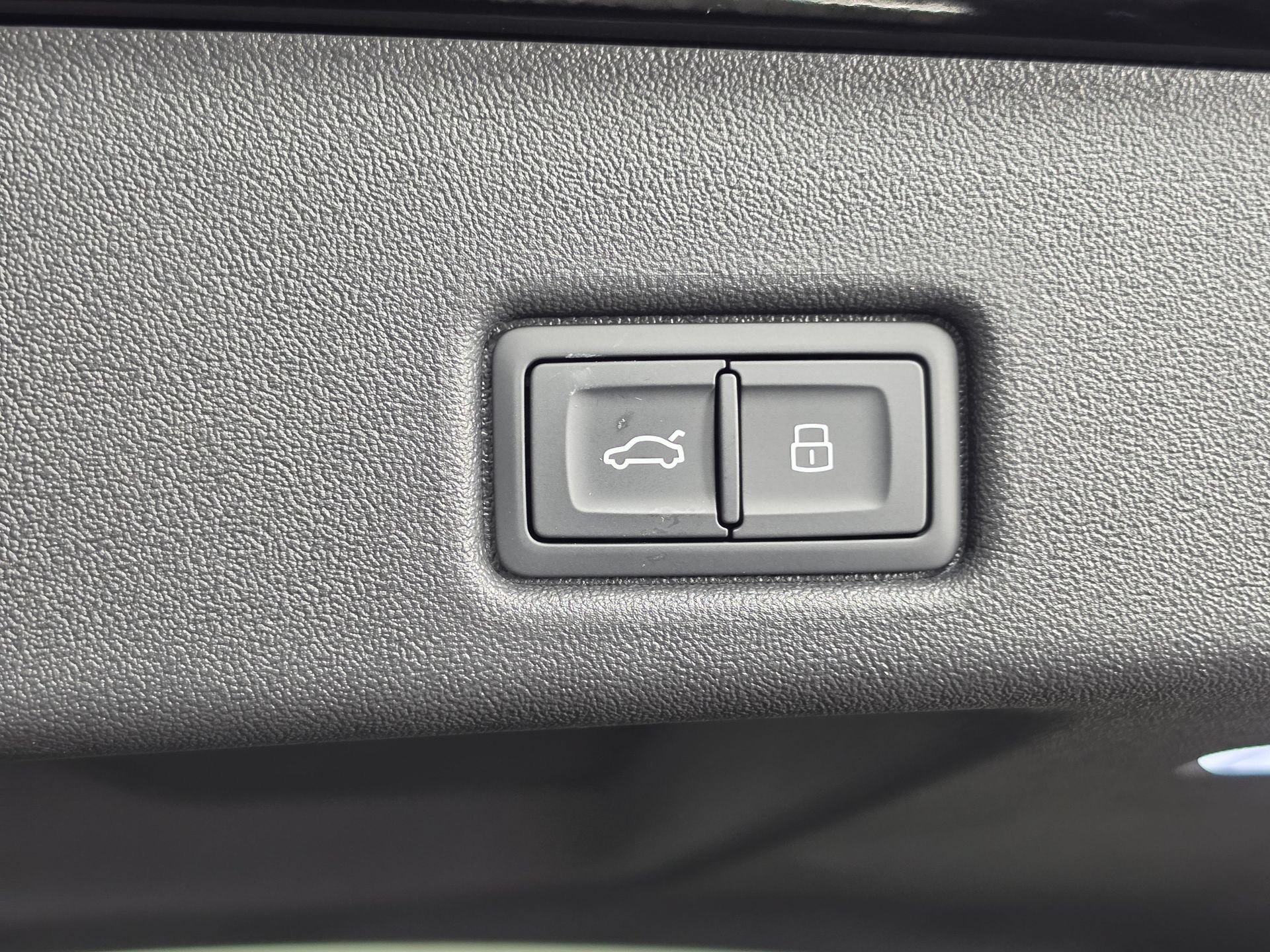 New 2026 Audi SQ5 Premium Plus AWD/4WD image 11