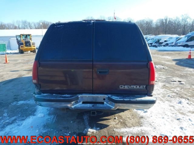 Used 1997 Chevrolet Suburban 4WD w/ Preferred Equipment Group 3 image 9
