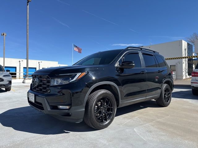 Used 2022 Honda Passport TrailSport image 2