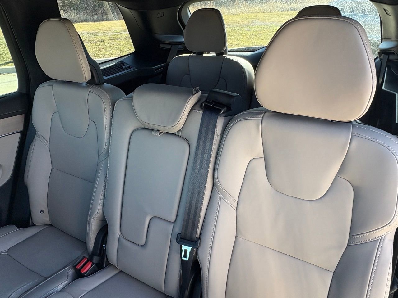 New 2026 Volvo XC90 B6 Ultra w/ Lounge Package image 26