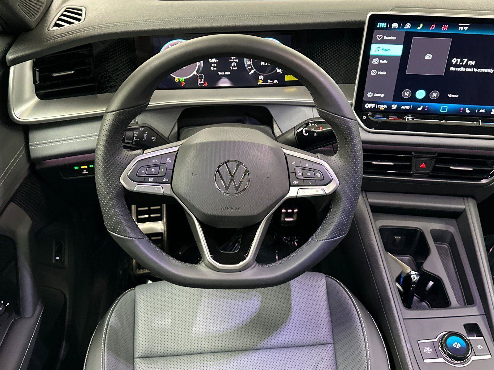 New 2026 Volkswagen Tiguan SE R-Line AWD/4WD image 13
