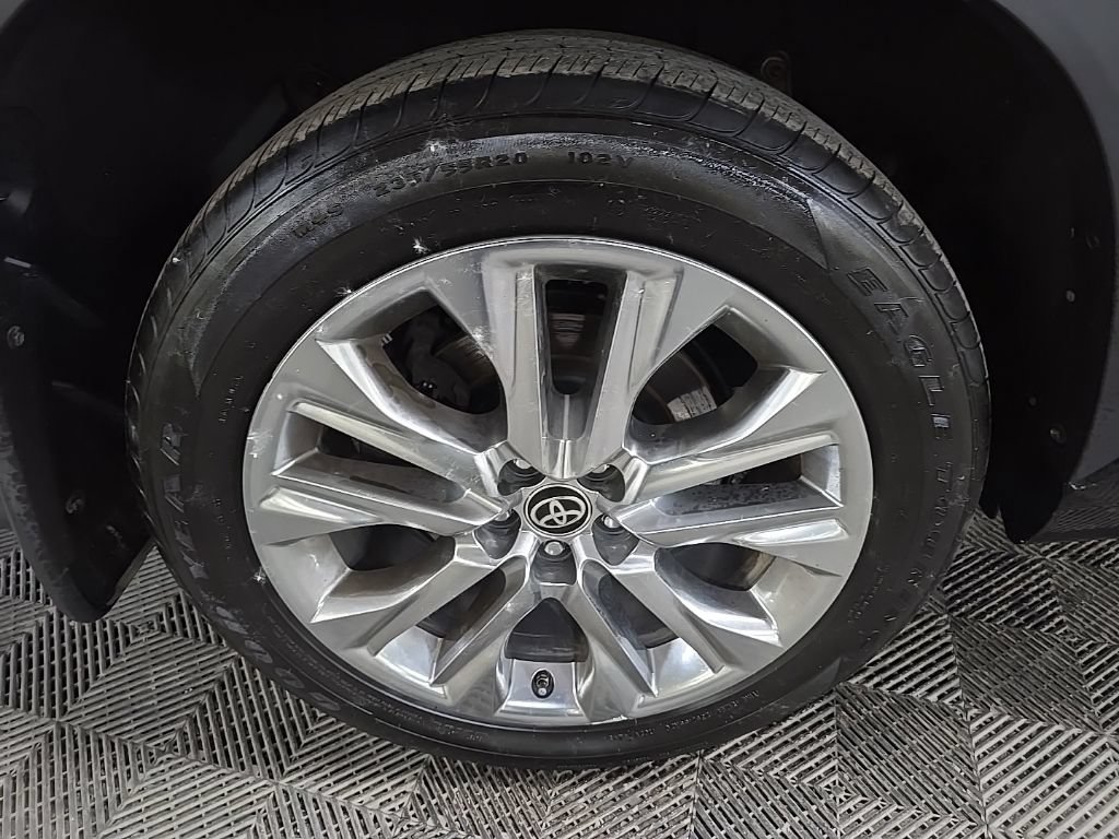 Used 2020 Toyota Highlander Limited AWD/4WD image 14