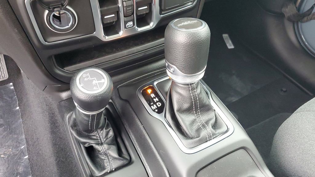 New 2026 Jeep Gladiator Sport image 26