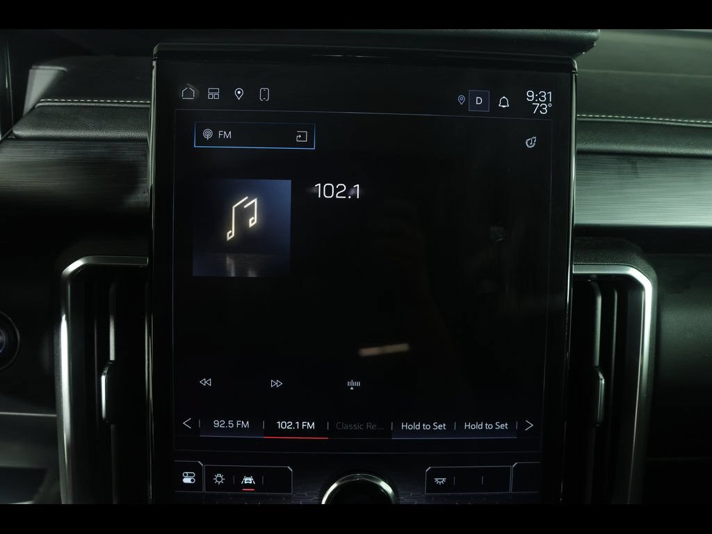 Used 2025 GMC Acadia Elevation FWD image 26