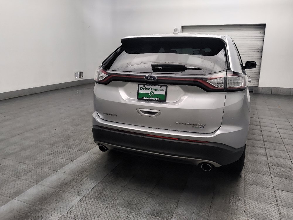 Used 2017 Ford Edge Titanium w/ Technology Package AWD/4WD image 7