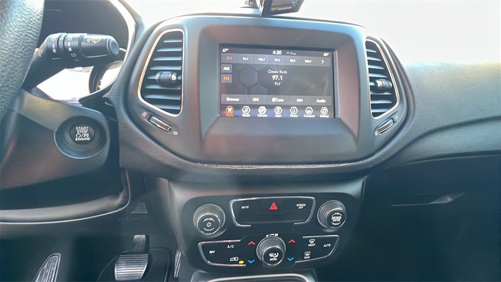 Used 2021 Jeep Compass Sport image 27