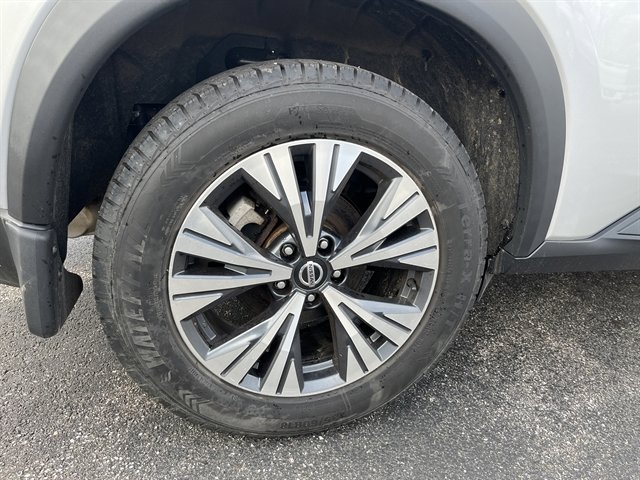 Used 2021 Nissan Rogue SV AWD/4WD image 8