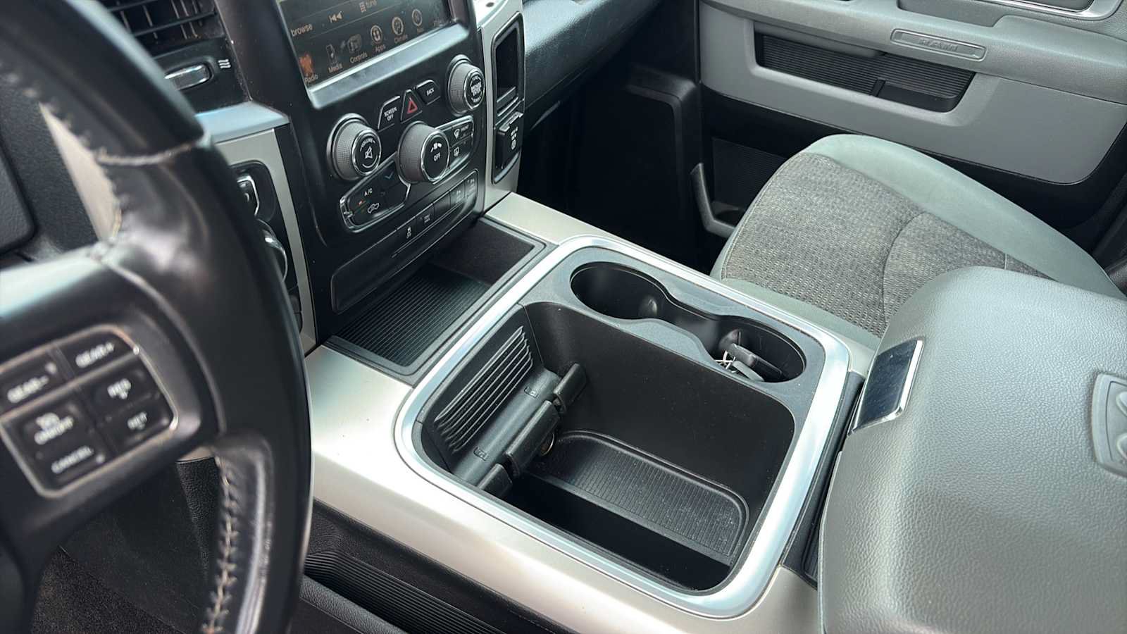 Used 2016 RAM 1500 Lone Star AWD/4WD image 14