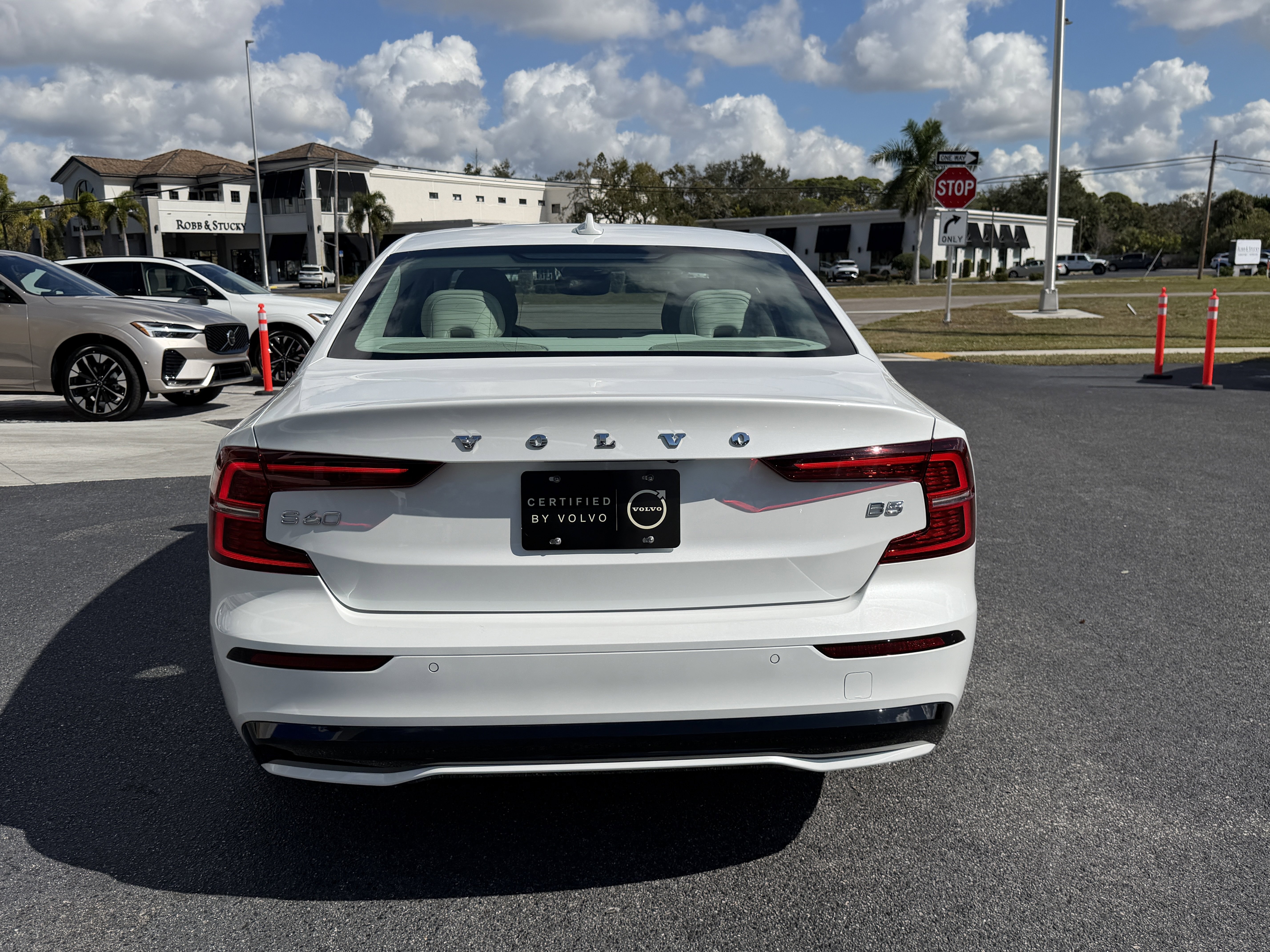 Certified 2024 Volvo S60 B5 Plus image 4