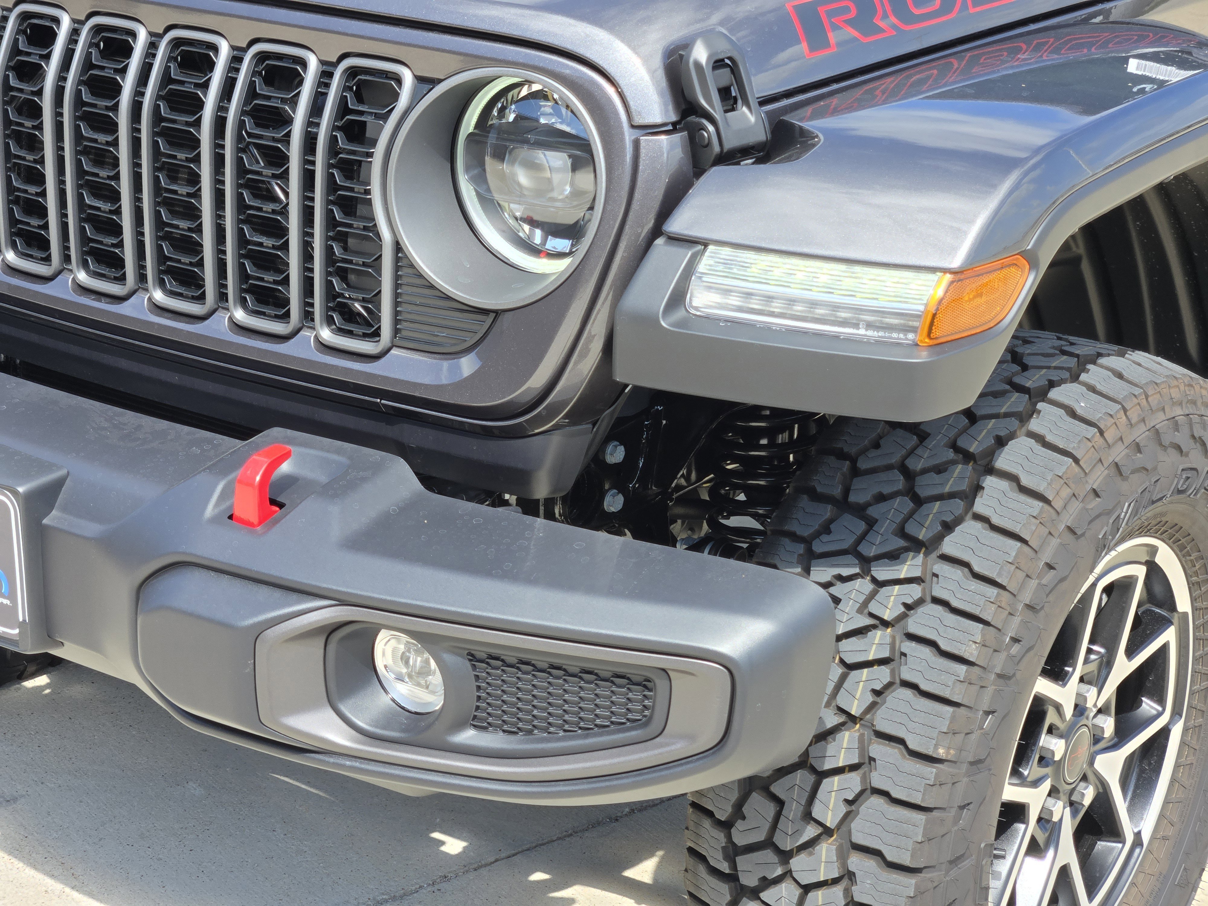 New 2025 Jeep Gladiator Rubicon w/ Convenience Group AWD/4WD image 7