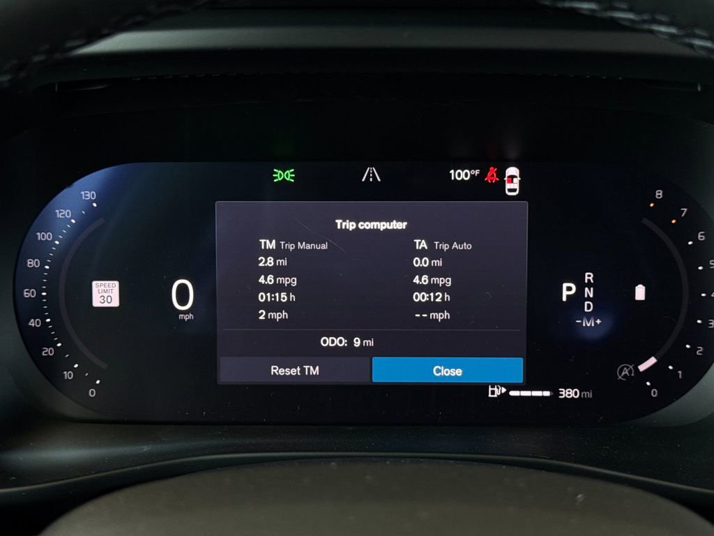 New 2026 Volvo XC40 B5 Plus w/ Protection Package Premier image 23