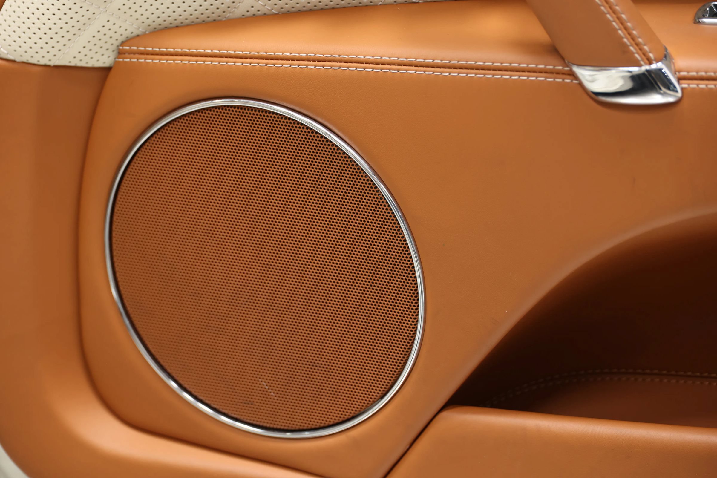 Used 2018 Bentley Flying Spur V8 AWD/4WD image 96