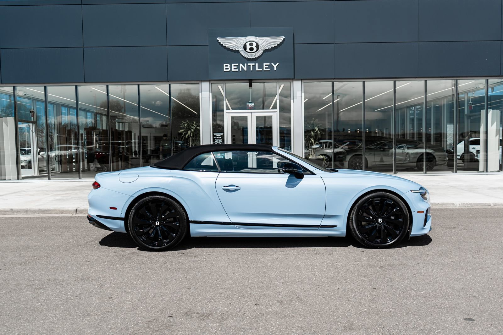 New 2026 Bentley Continental GTC AWD/4WD image 14
